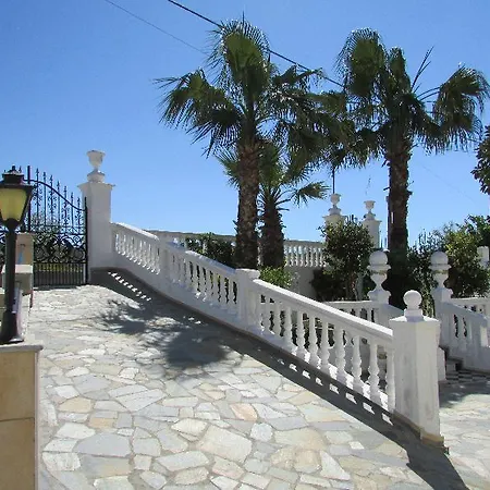 Castellino Daire *